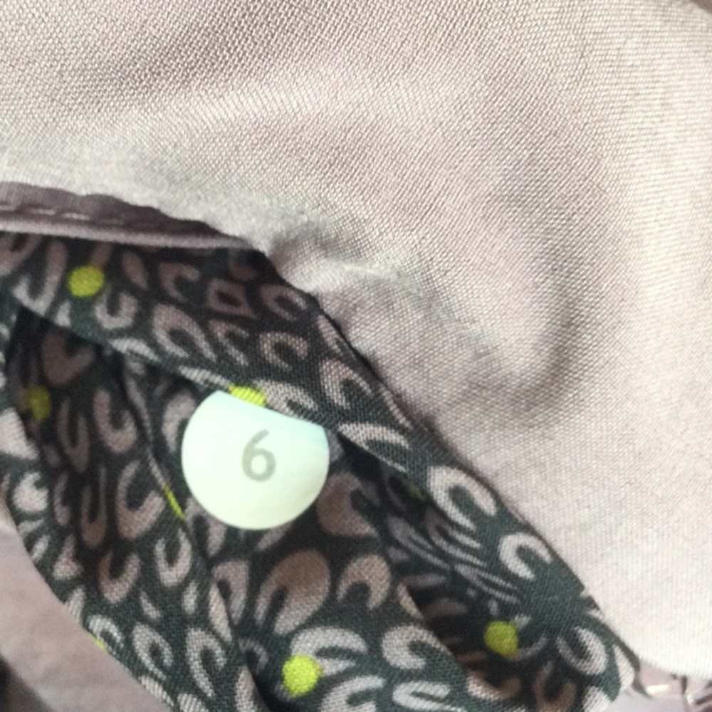Like NEW! RARE!❤️LULULEMON Go the Distance short! - Picture 16 of 16
